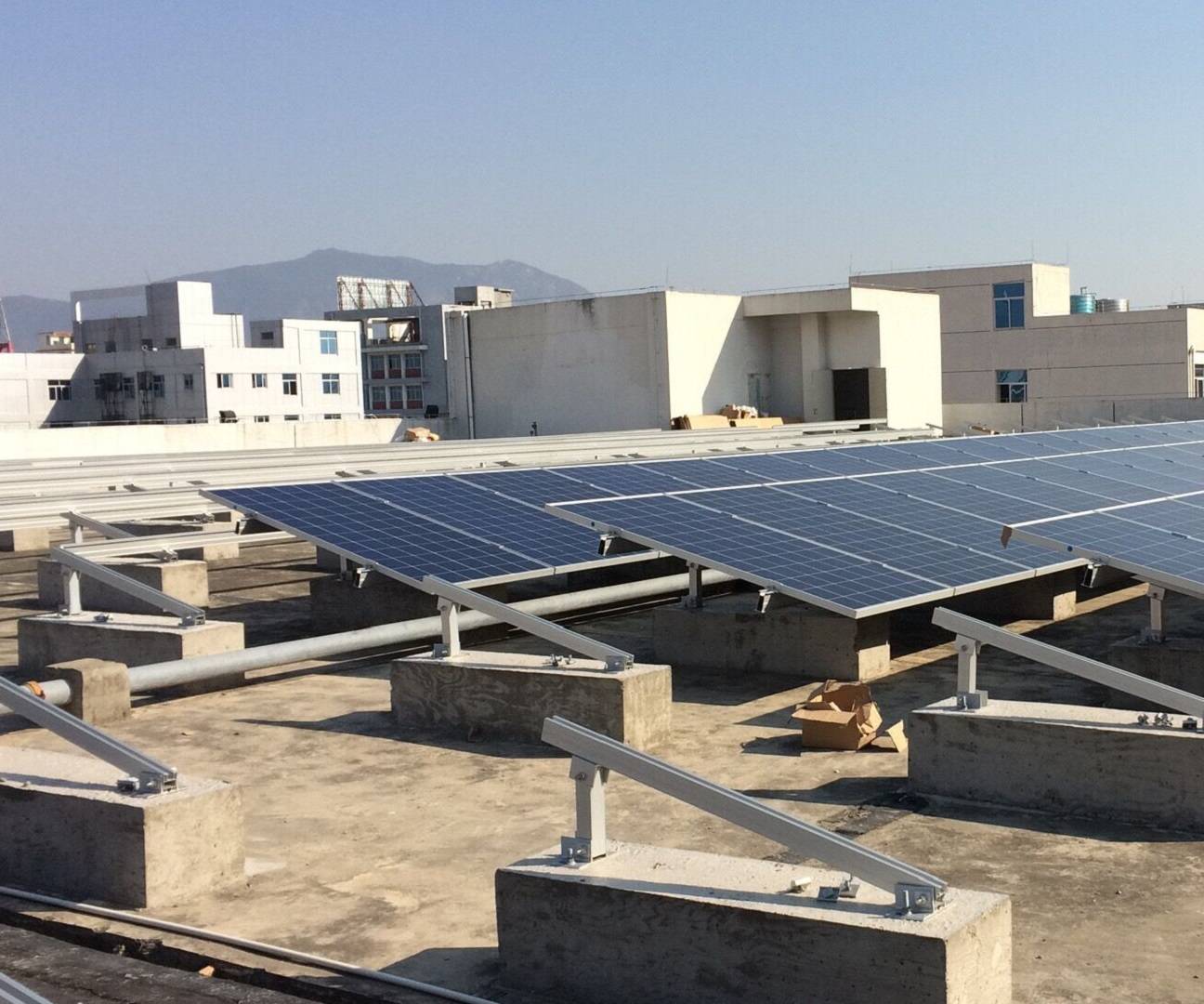 Rooftop solar mount